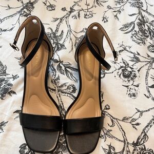 Elegant Black Wedge Women's Sandals